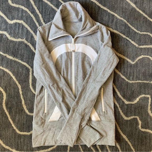 Lululemon In Stride Jacket - Picture 2 of 5